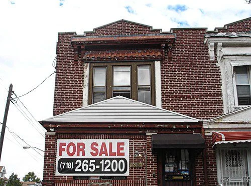 A brick house for sale used in investment