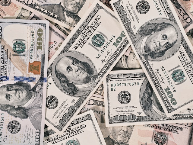 $100 Dollar Bills - Hard Money Lender in Boca Raton, FL
